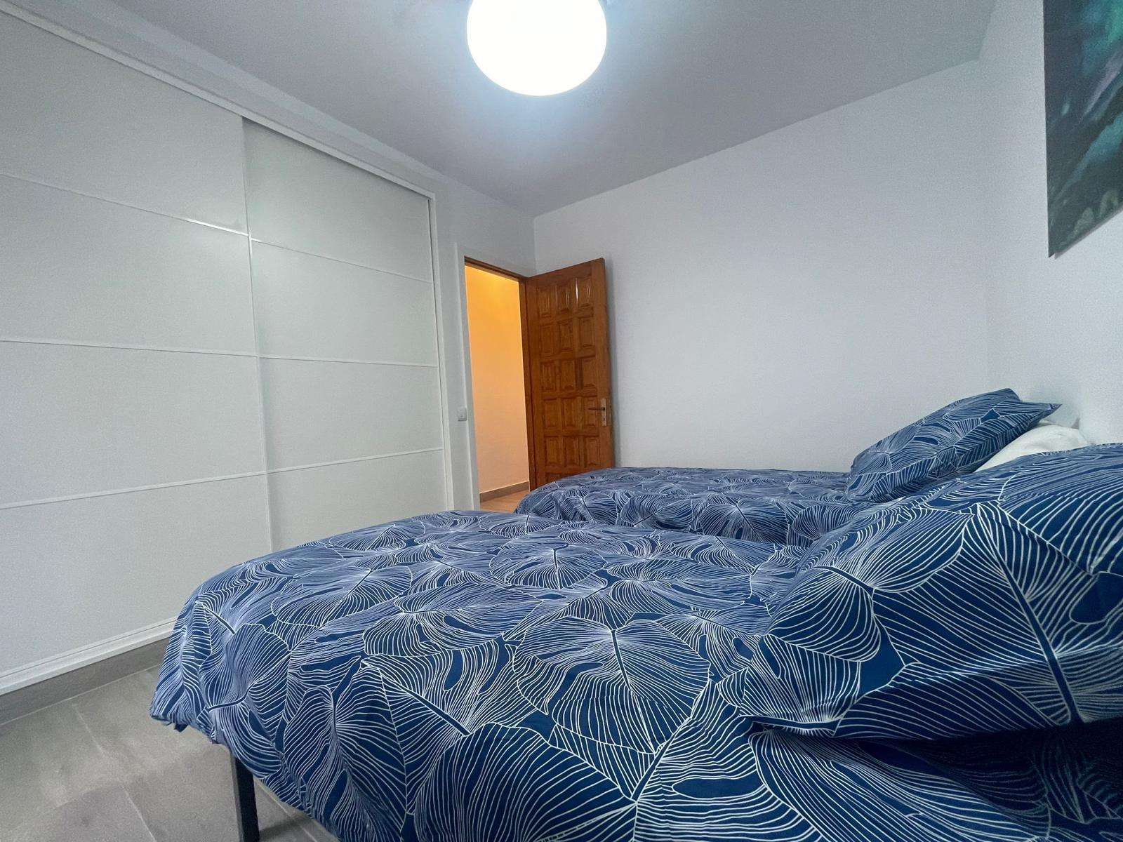 Elegante appartamento ristrutturato con piscina e vista mare a Los Gigantes – Complesso Tamara
