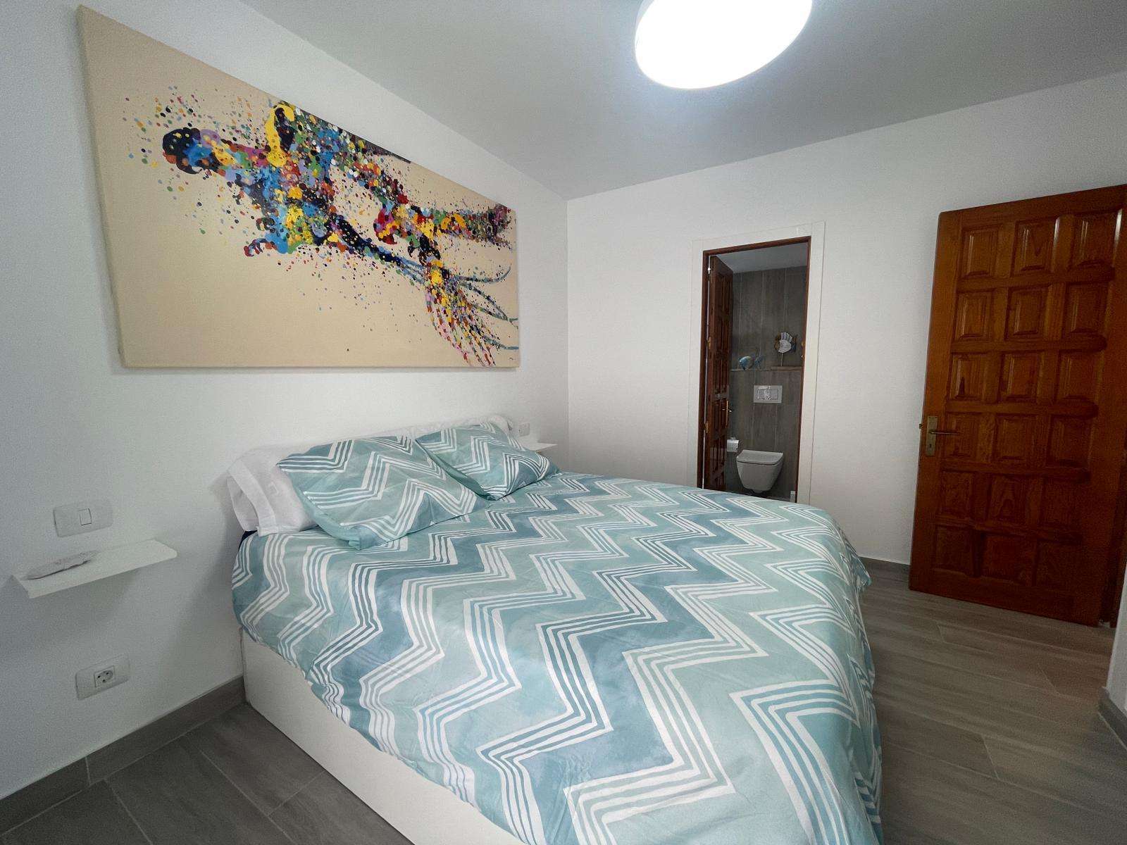 Elegante appartamento ristrutturato con piscina e vista mare a Los Gigantes – Complesso Tamara
